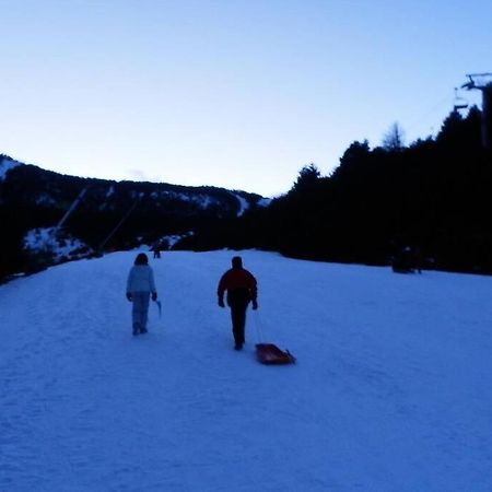 Les Angles: Esqui, Base Nautica, Naturaleza, Bike Park, ... المظهر الخارجي الصورة